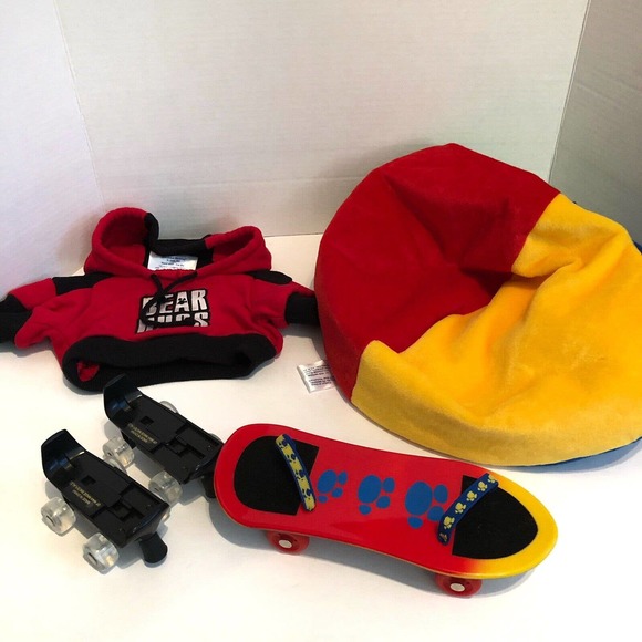 Build-A-Bear Workshop Other - Build A Bear Workshop Skateboard Beanbag Chair Hoodie Skates Skater BABW